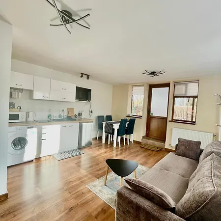 Apartament Pod Kopcem Tatarskim Z Parkingiem Przemysl Exterior photo